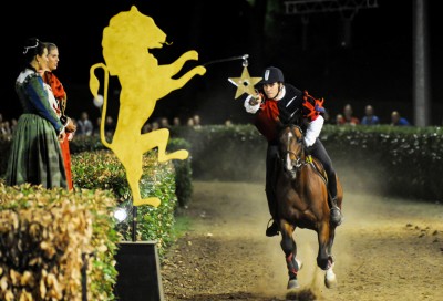 Gabriele Gamberi vincitore dell'edizione 2012 per la Contrada della Torre